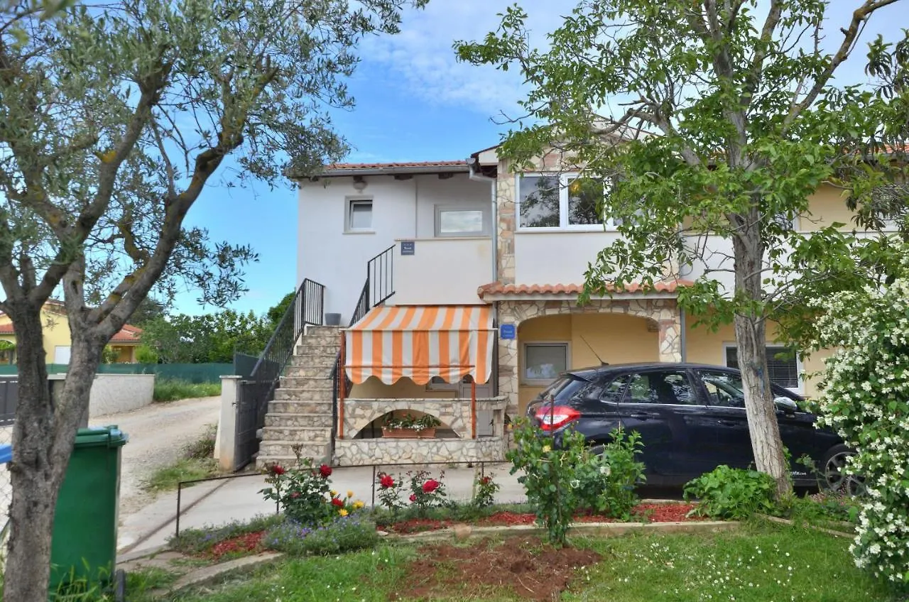 Apartment Emilija Fažana