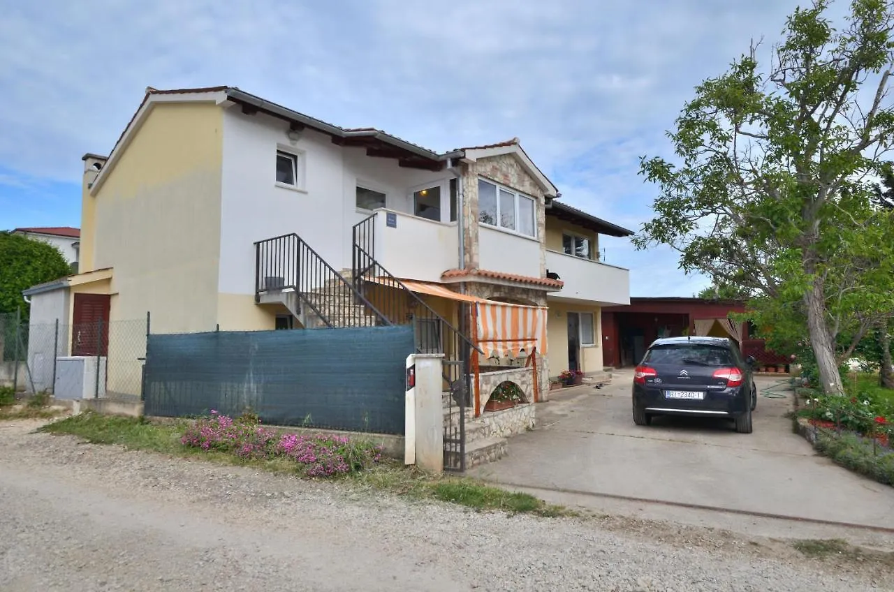 Apartment Emilija Fazana
