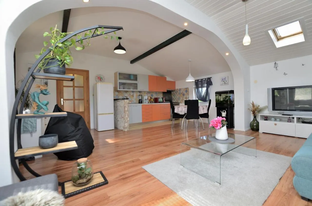 Apartment Emilija Fazana